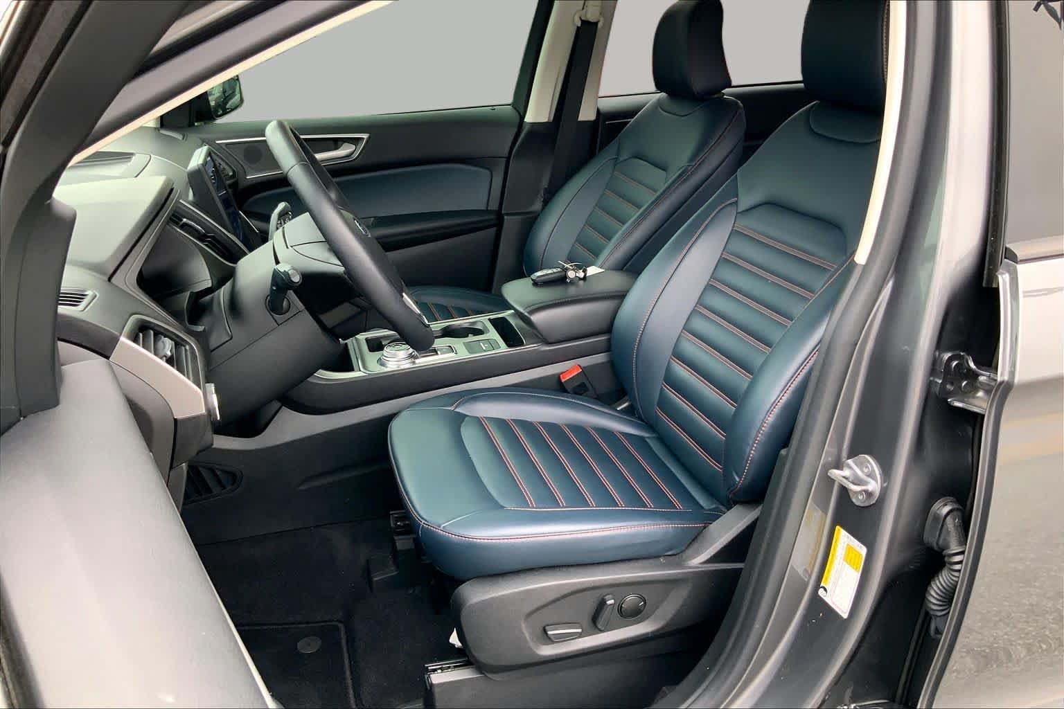 Used 2024 Carbonized Gray Metallic Ford SEL image 8