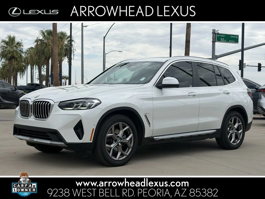 Used 2024 White BMW xDrive30i image 1