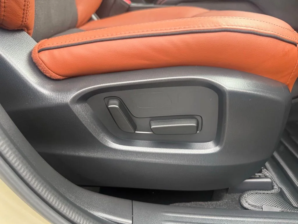 Certified Used 2025 Beige Mazda 2.5 Carbon Turbo image 53