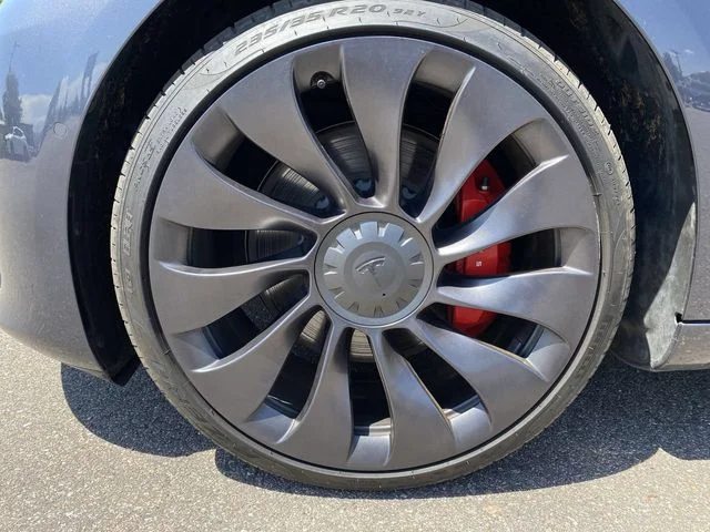 Used 2021 Black Tesla Performance image 10