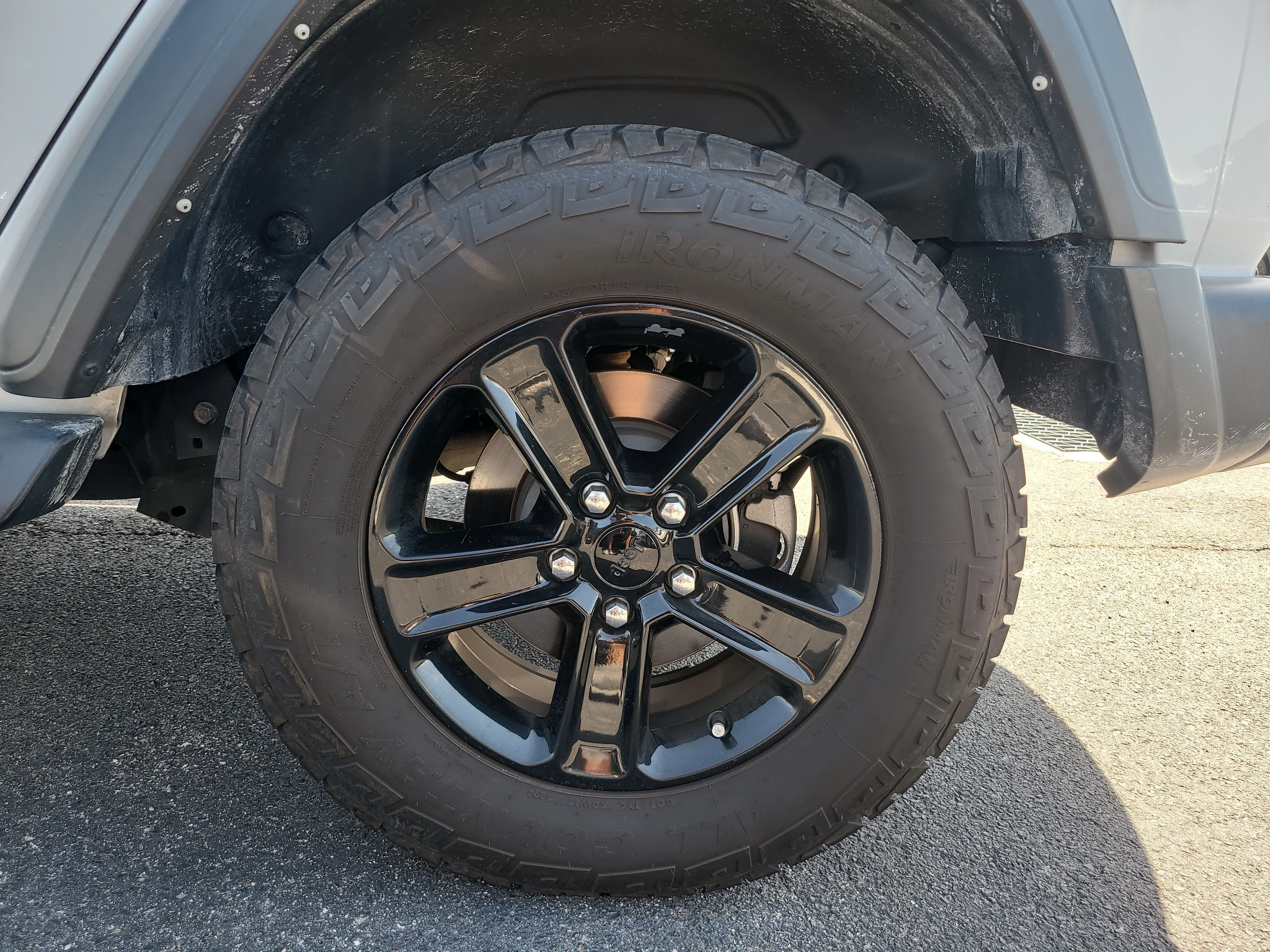 Used 2022 Bright White Clearcoat Jeep Unlimited Sport Altitude image 8