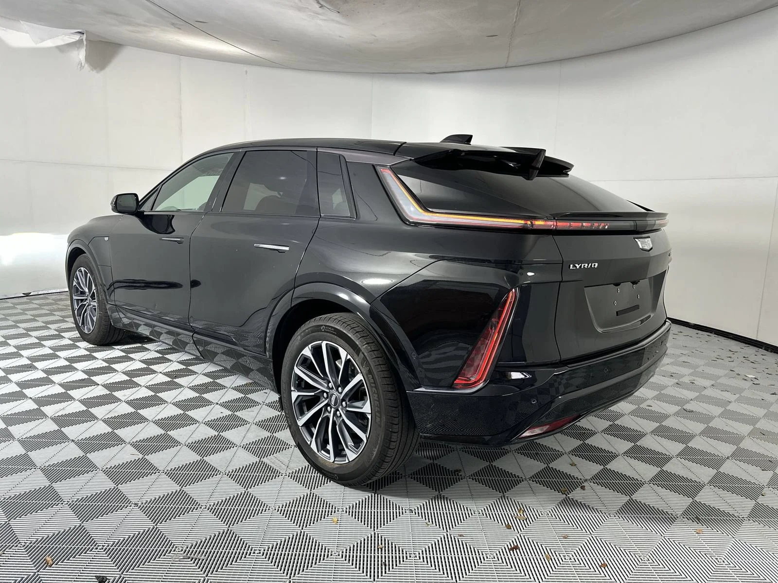 Used 2024 Black Cadillac Sport image 6