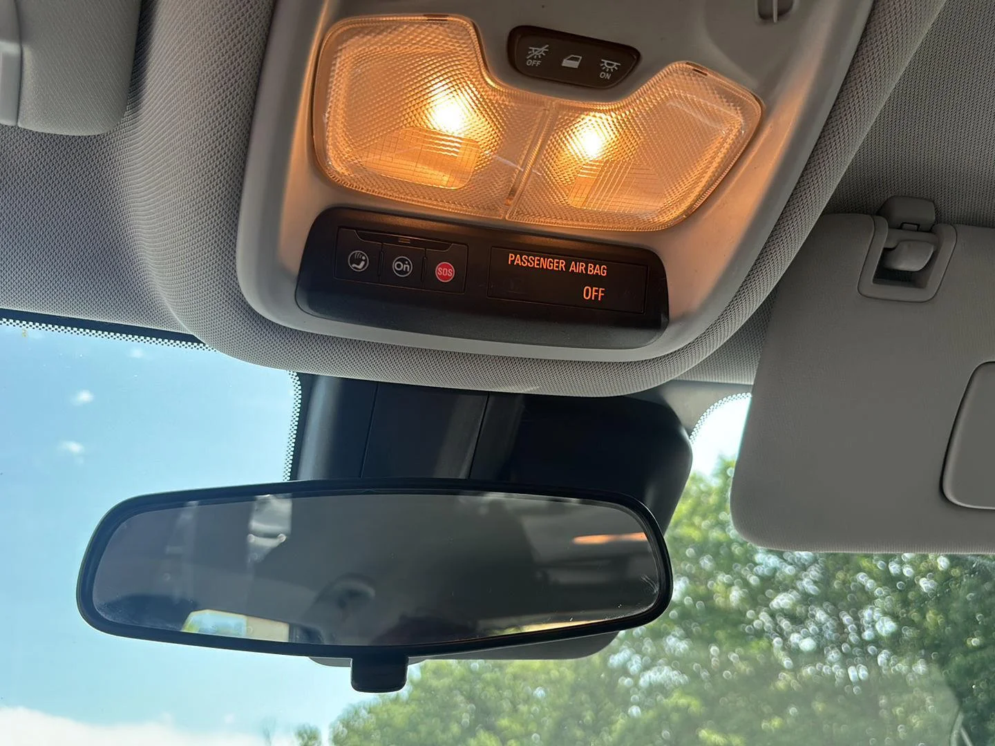 Used 2021 Summit White Chevrolet L image 16