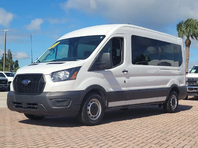 Used 2024 White Ford XL image 31