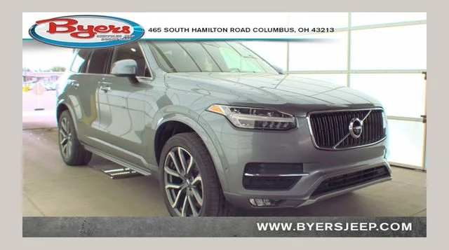 2018 Volvo XC90 T6 AWD Momentum's photo