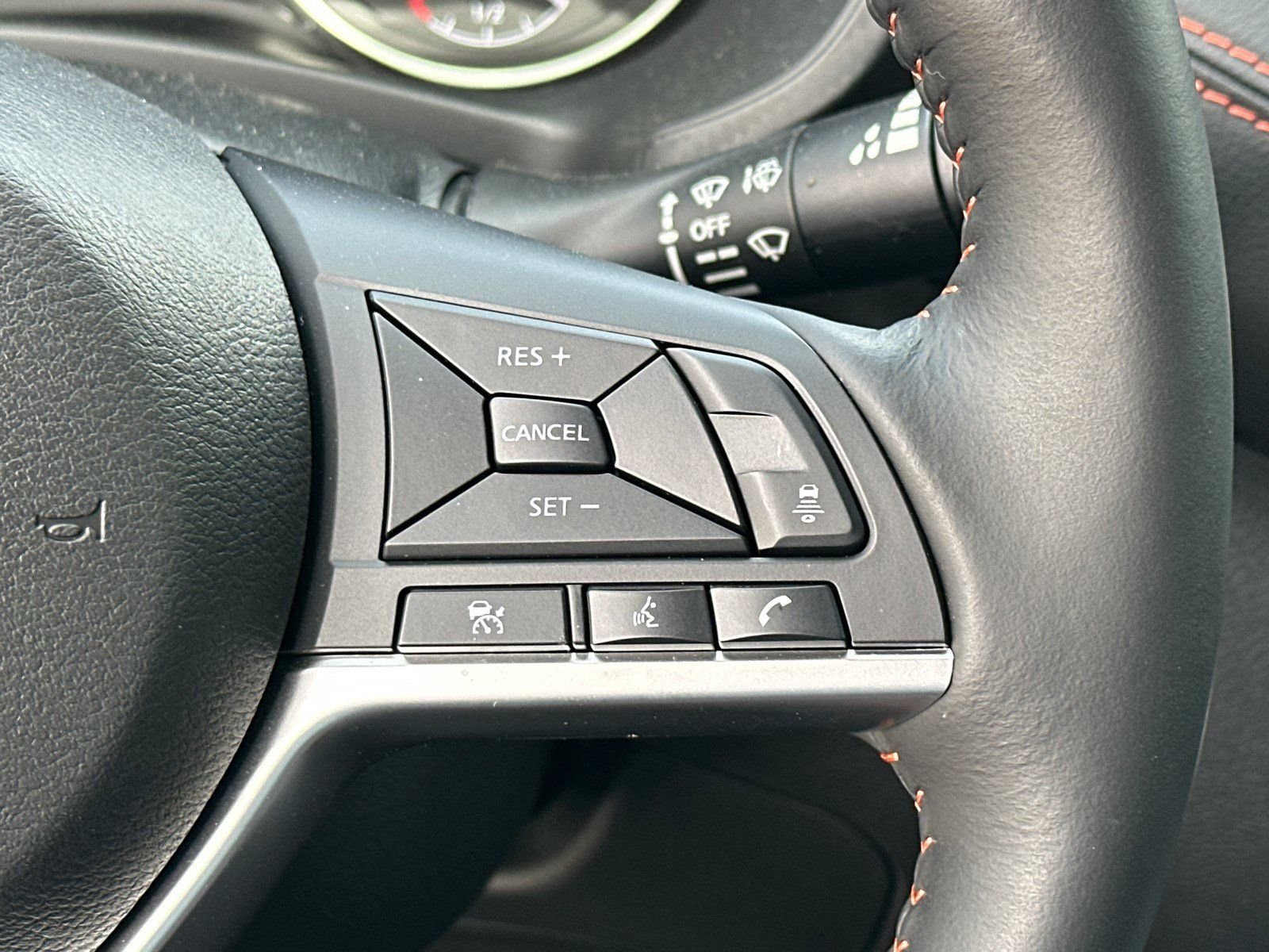 Certified Used 2025 White Nissan SR image 24