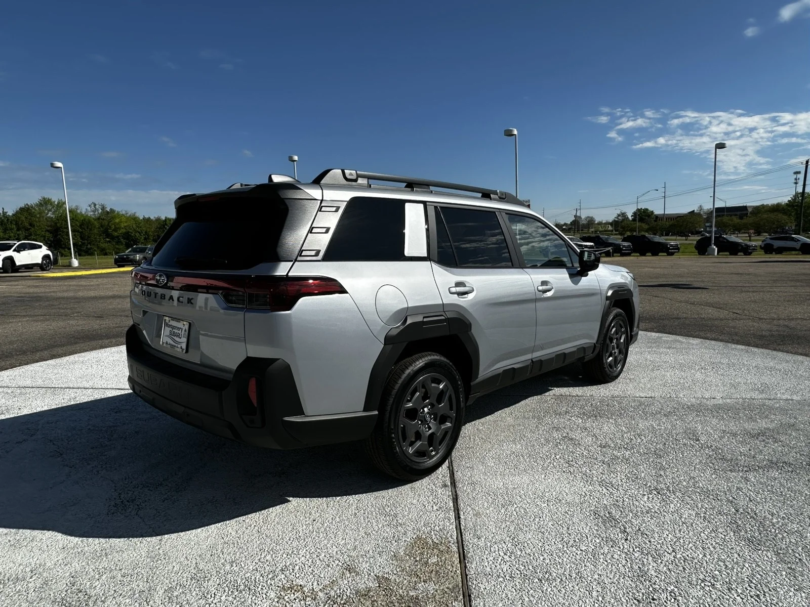 New 2026 ICE SILVER METALLIC Subaru Premium image 7