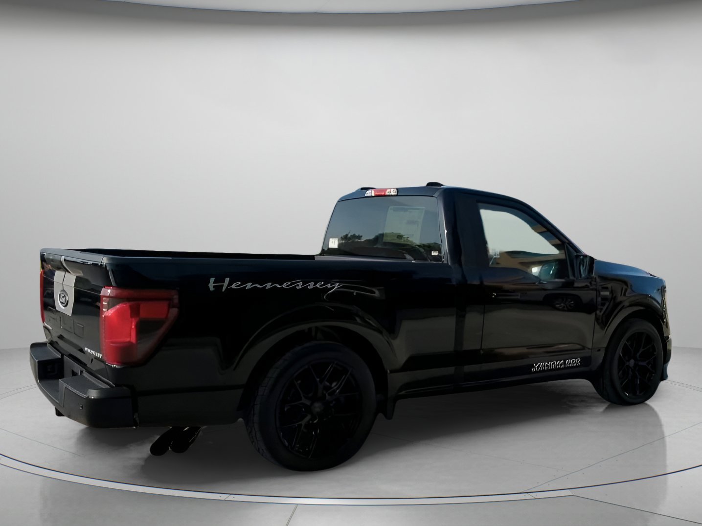 New 2026 Agate Black Metallic Ford XL image 26