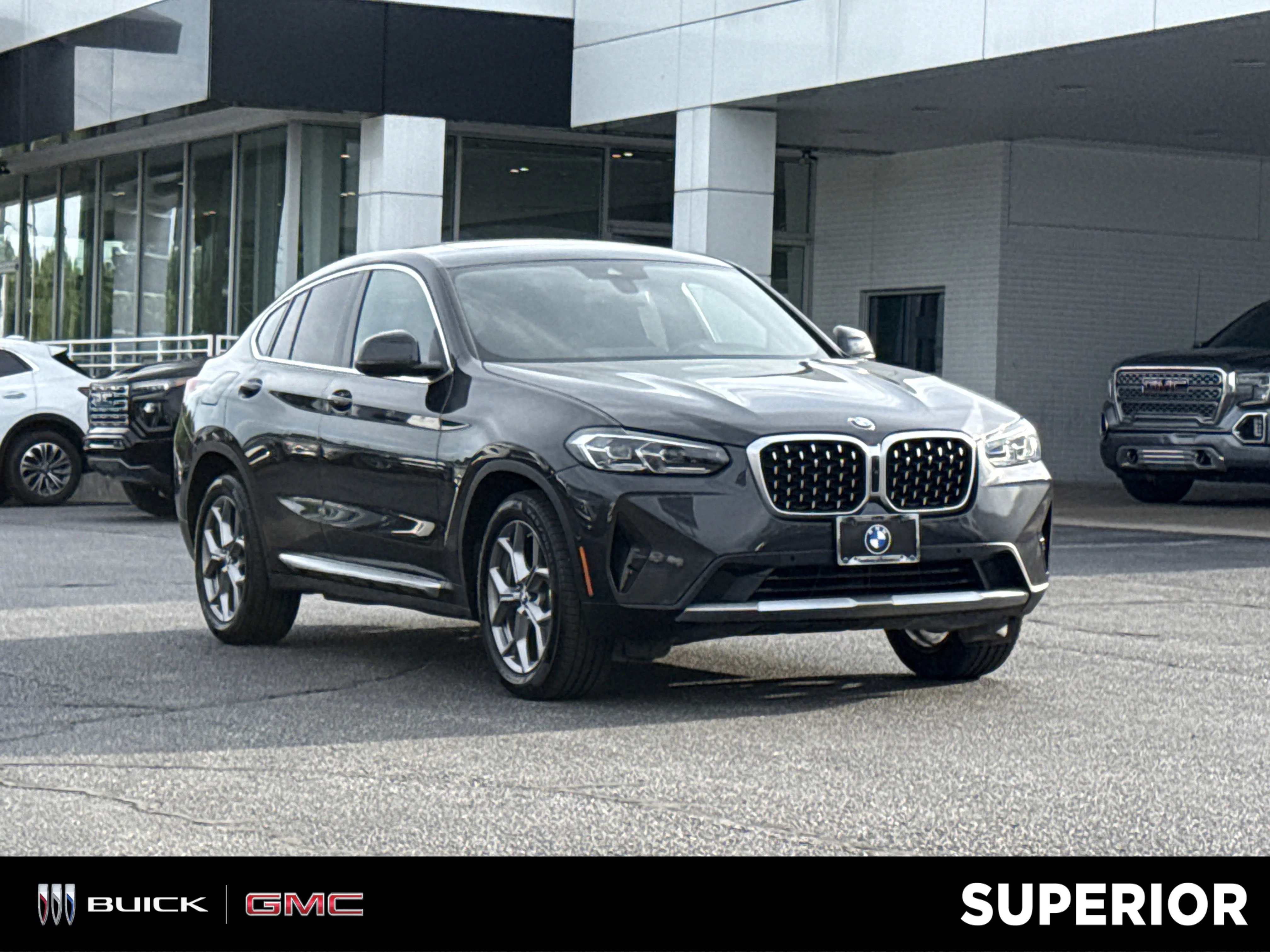 2024 BMW X4 xDrive30i's photo