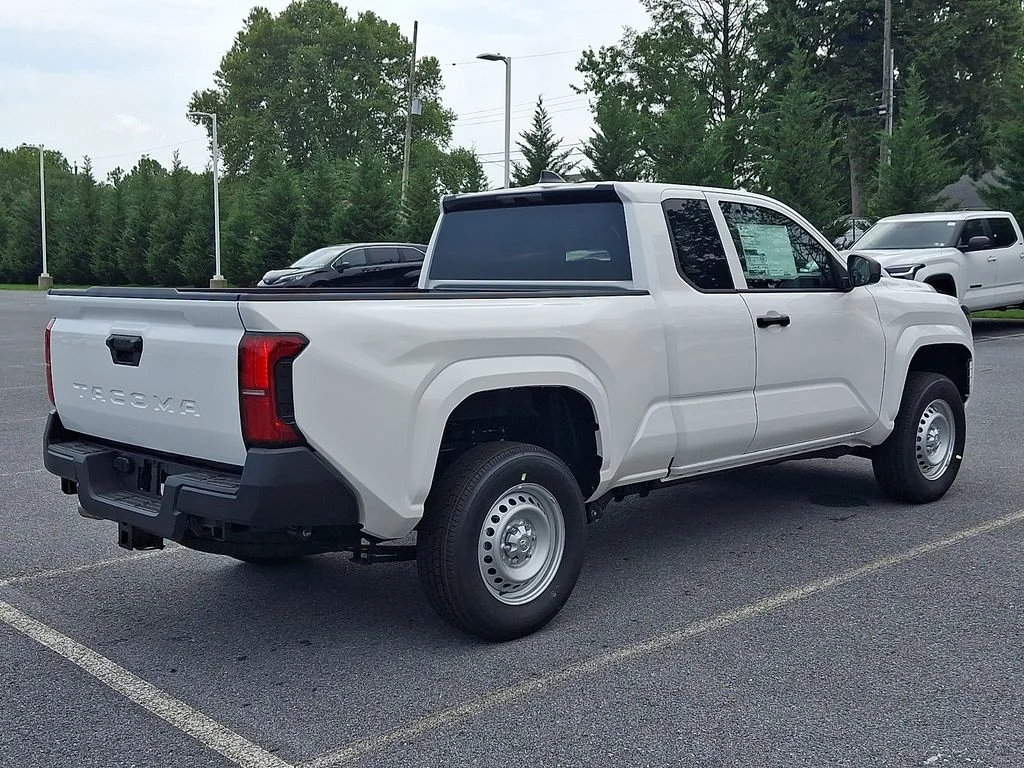 New 2026 Ice Cap Toyota  SR image 6