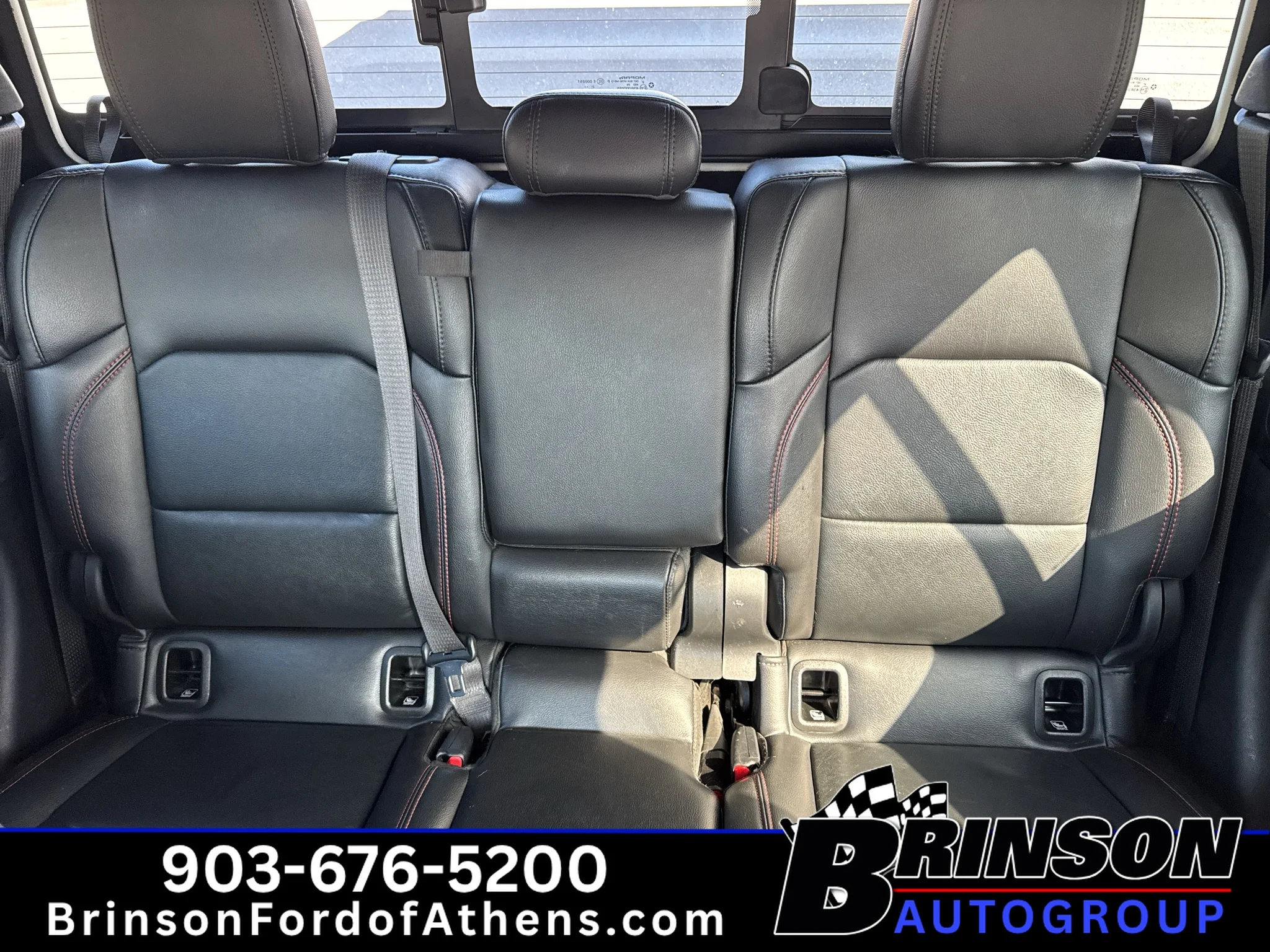 Certified Used 2022 Granite Crystal Clearcoat Metallic Jeep Rubicon image 19