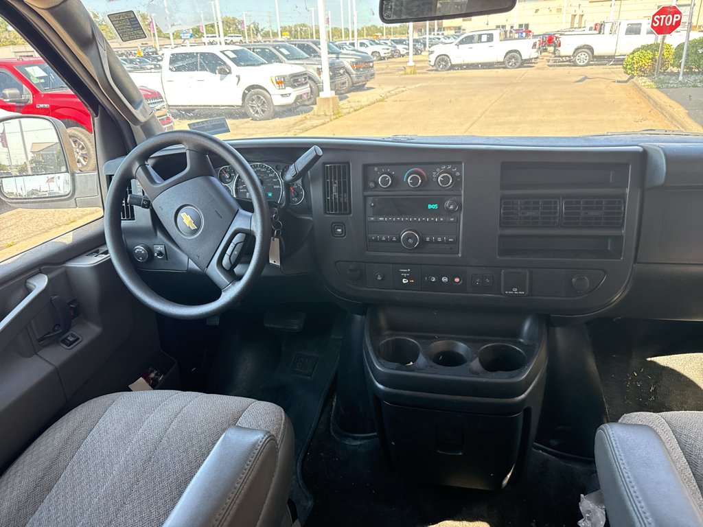 Used 2019 Summit White Chevrolet LT image 11