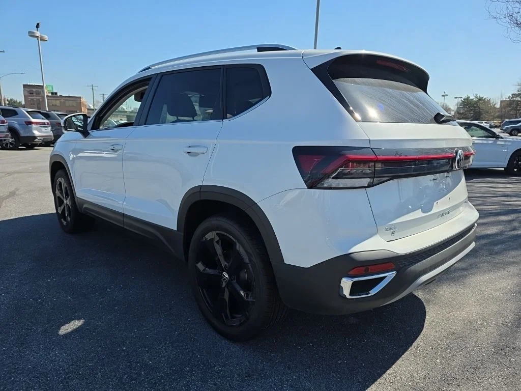 2026 Volkswagen Taos SEL - Photo 7