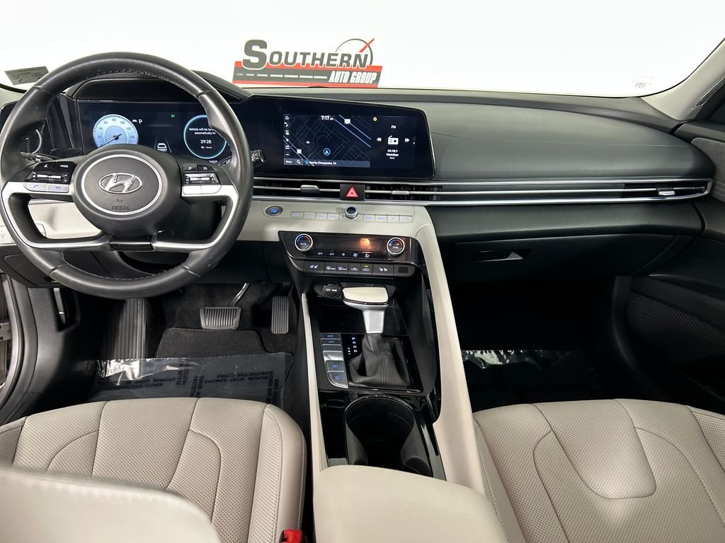 Used 2023 Silver Hyundai Limited image 18