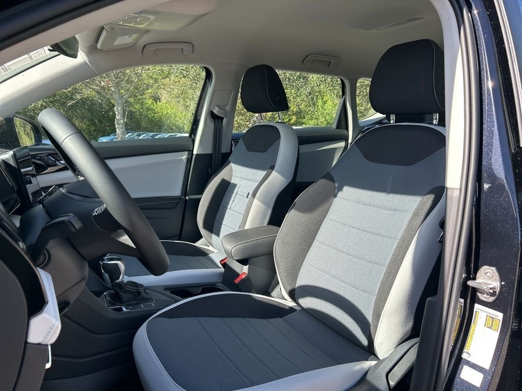 New 2026 Black Volkswagen 1.5T S image 19