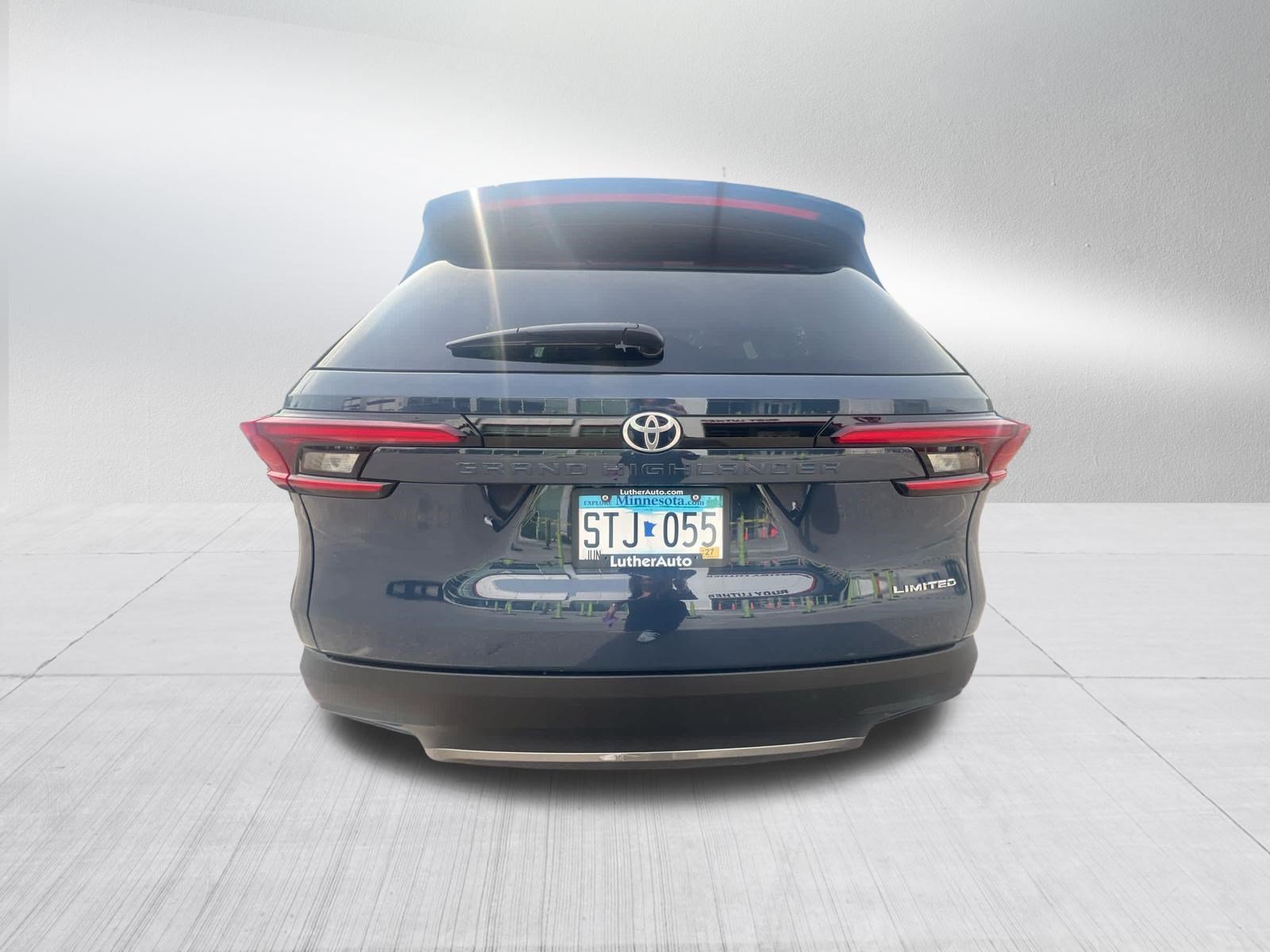 Used 2025 Blueprint Toyota Limited image 5