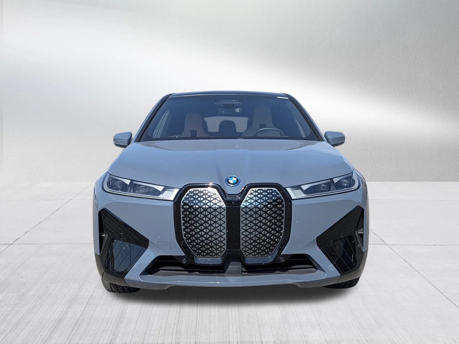 Used 2024 BMW iX Base with VIN WB523CF01RCP13456 for sale in Rochester, MN