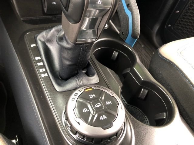 Used 2022 Oxford White Ford Wildtrak image 31