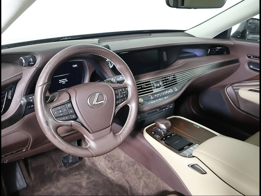 Used 2020 MANGANESE LUSTER Lexus Base image 6