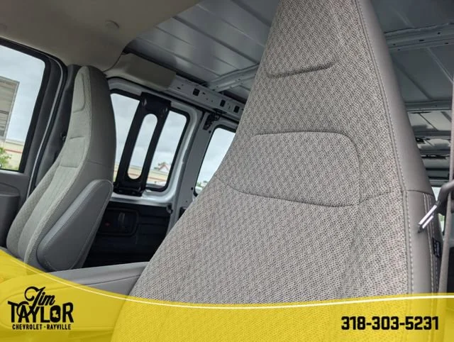 2026 Chevrolet Express Cargo Work Van - Photo 14