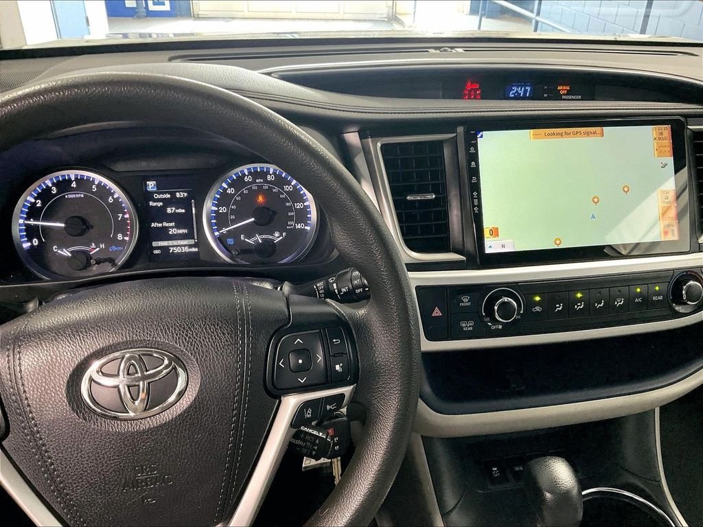 Used 2019 Gray Toyota LE image 19