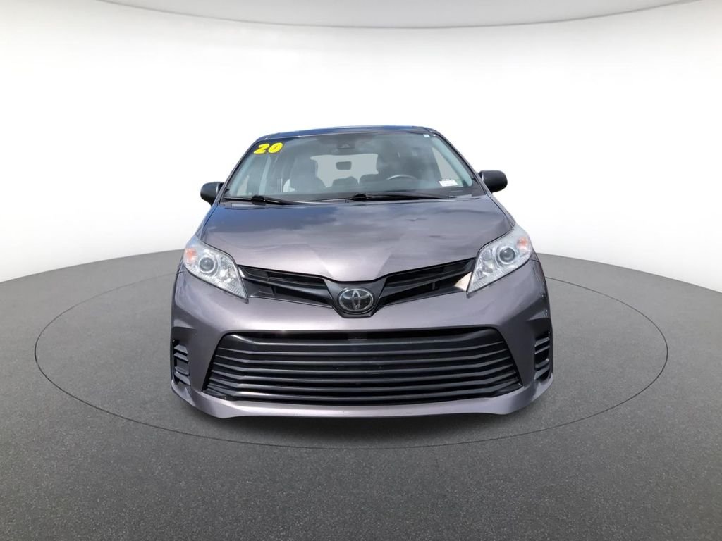Used 2020 Gray Toyota L image 8