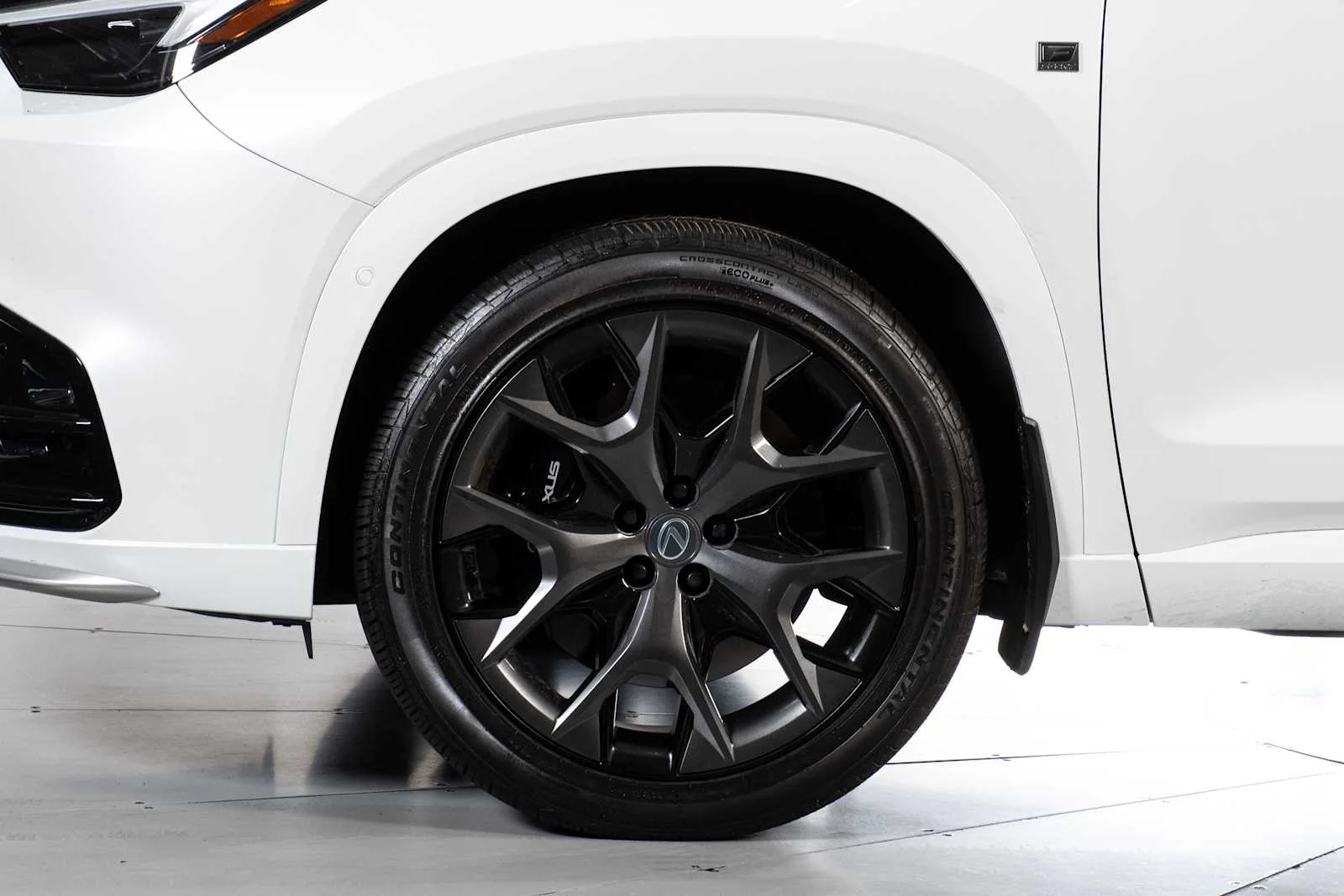 Certified Used 2026 PLATINUM WHITE PEARL MC. Lexus F SPORT Performance Premium image 10
