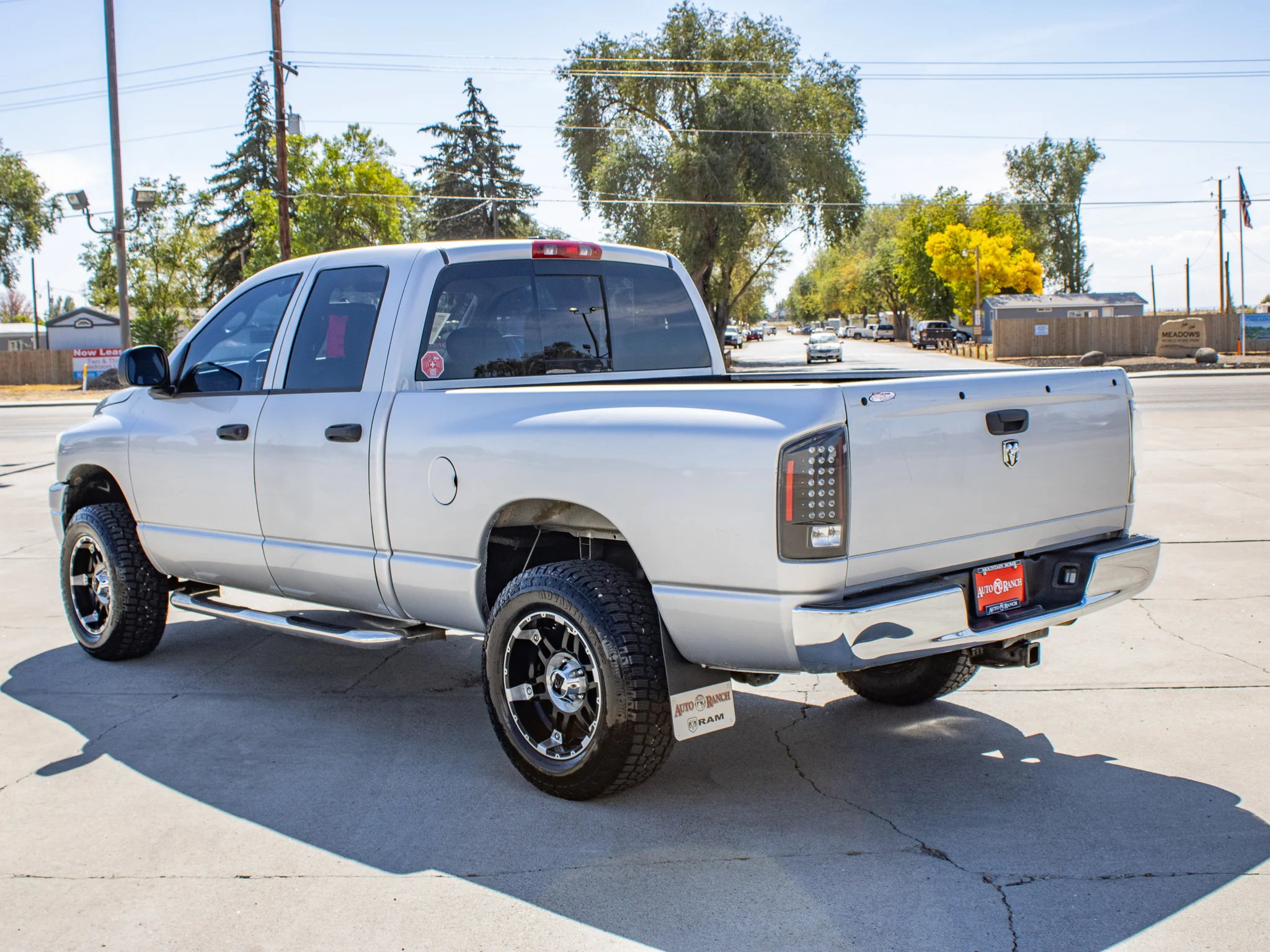 Used 2007  Dodge SLT image 6