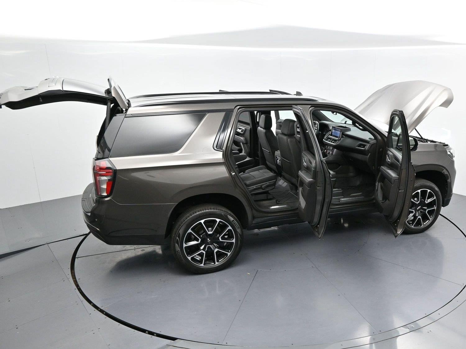 Used 2021 Charcoal Chevrolet RST image 48