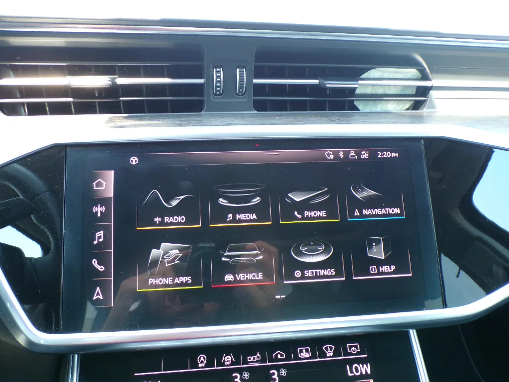 Used 2019 Daytona Gray Pearl Effect Audi Prestige image 17