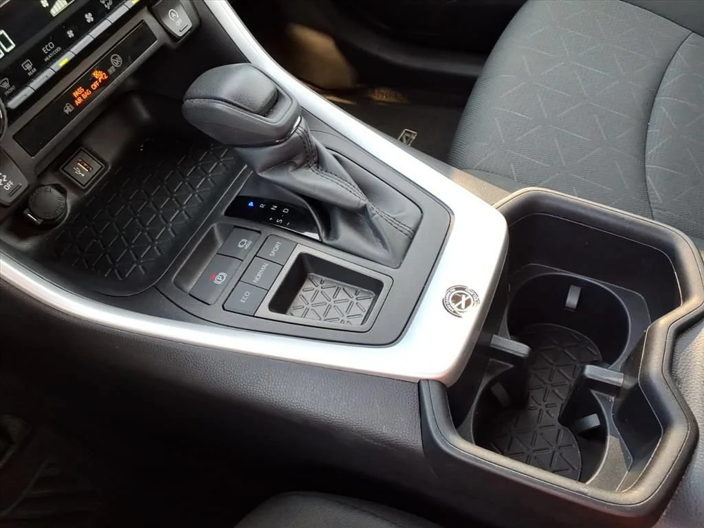 Used 2024 White Toyota XLE image 11
