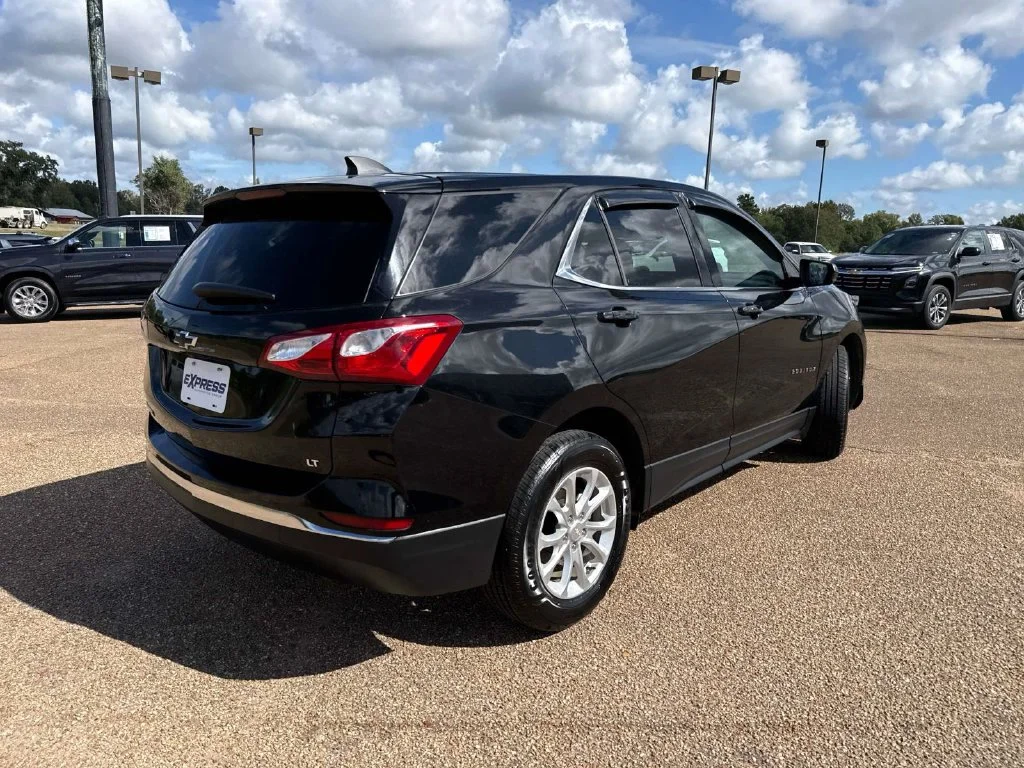 Used 2020 Black Chevrolet LT image 7