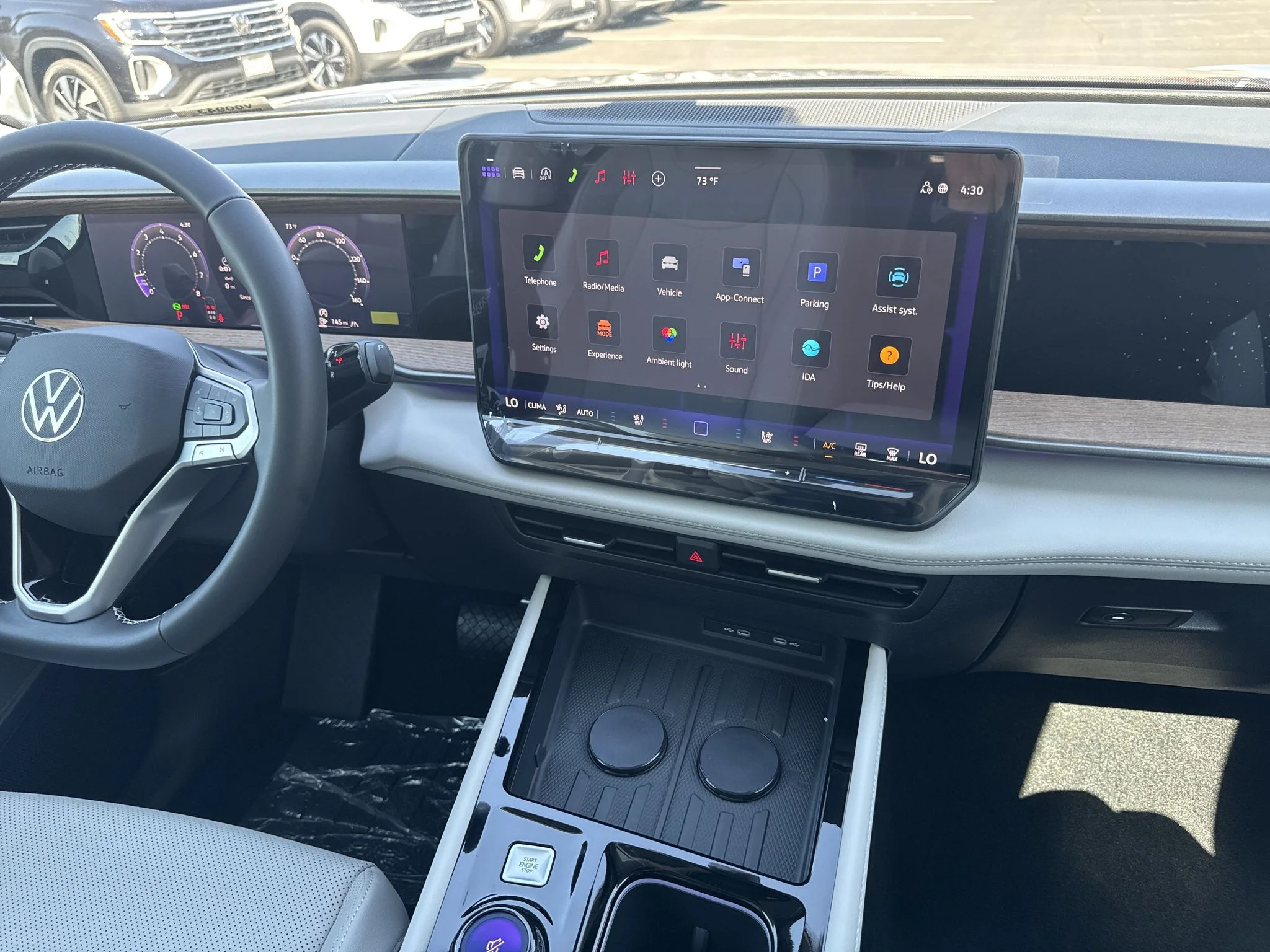 New 2027 Pure Gray Volkswagen SE w/Technology image 15
