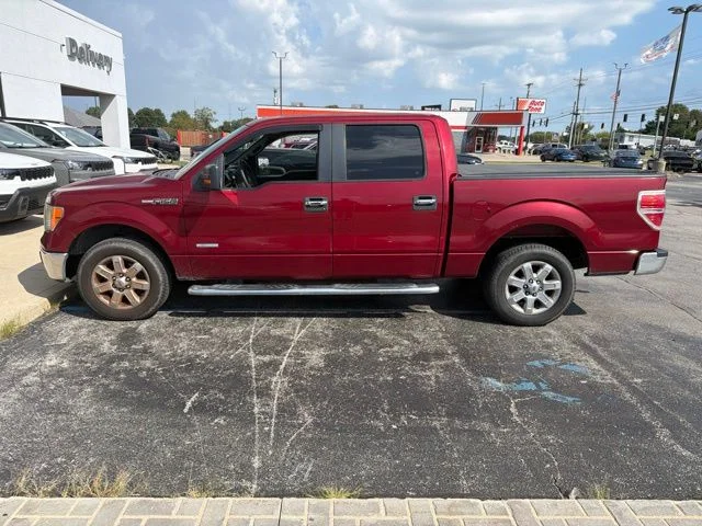 Used 2013 Red Ford XLT image 4