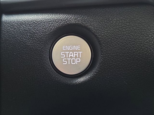 New 2026 Glacial White Pearl Kia S image 10