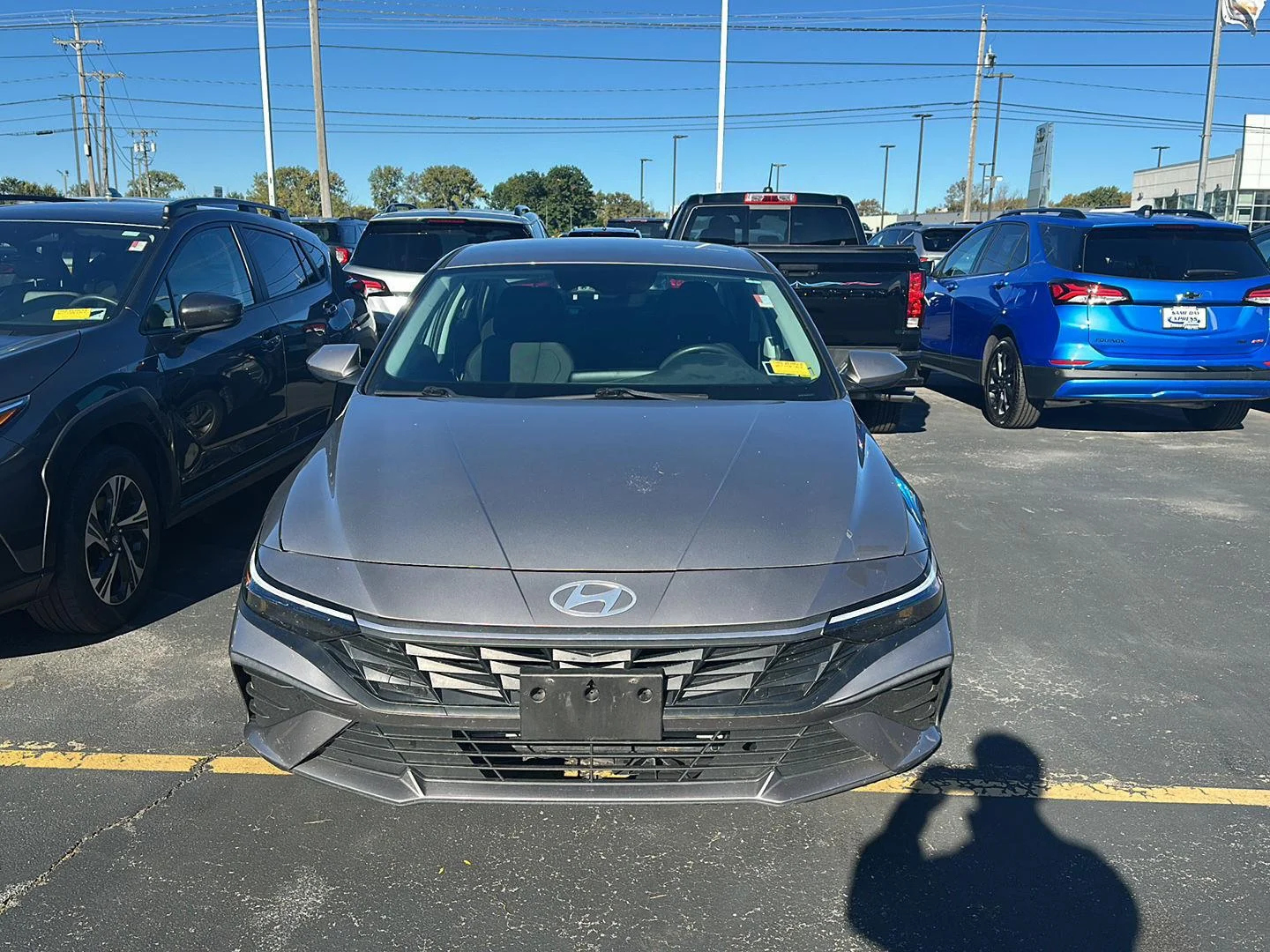 Used 2024 Fluid Metal Hyundai SE image 6