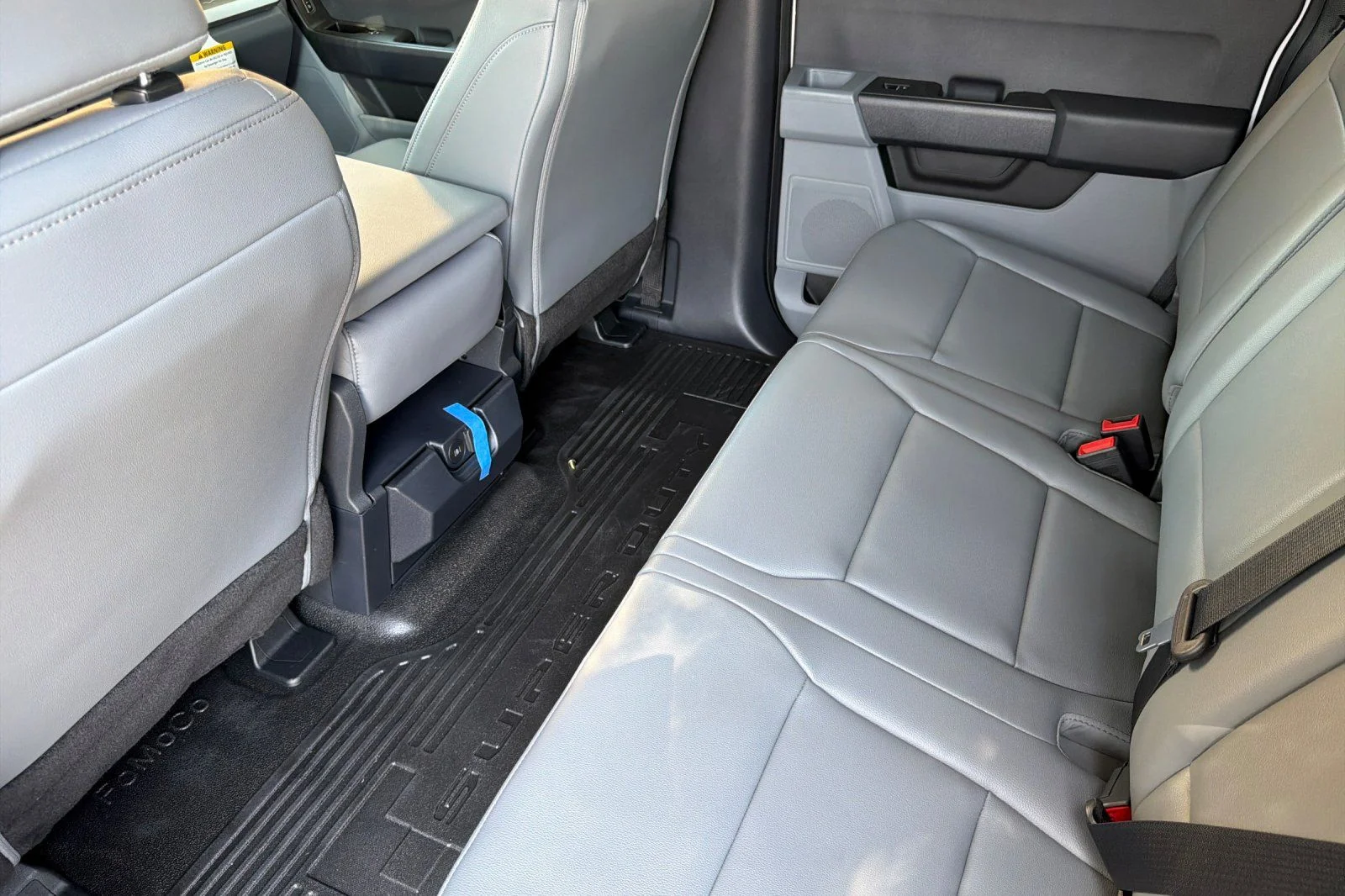 New 2026 Oxford White Ford F-350® XL image 15