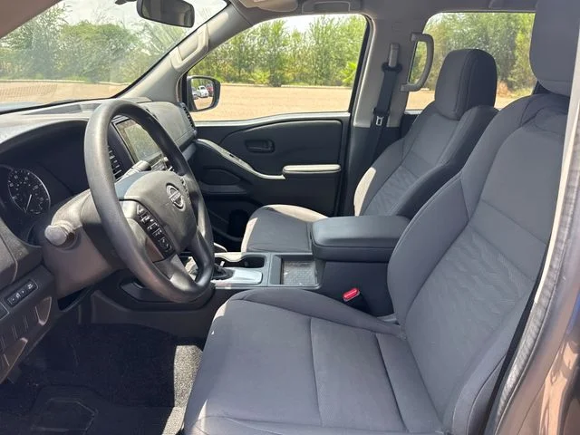 Used 2024 Gray Nissan S image 9