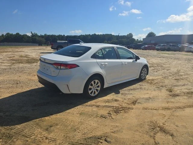 Used 2025 White Toyota LE image 9