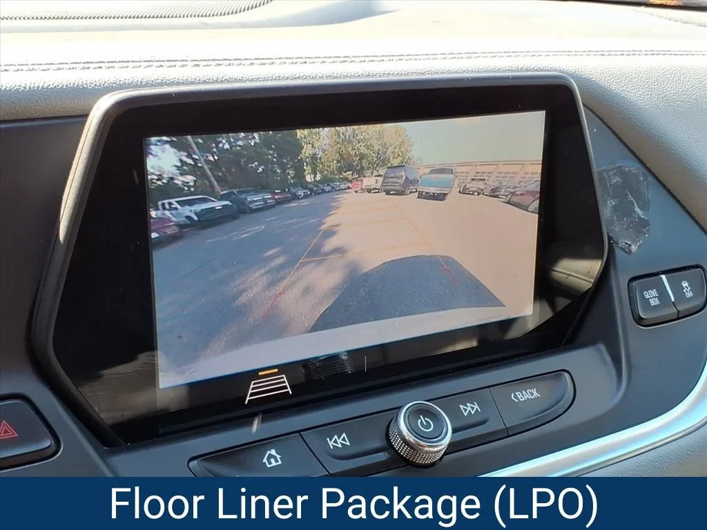 Certified Used 2020 SUMMIT WHITE Chevrolet LT image 3