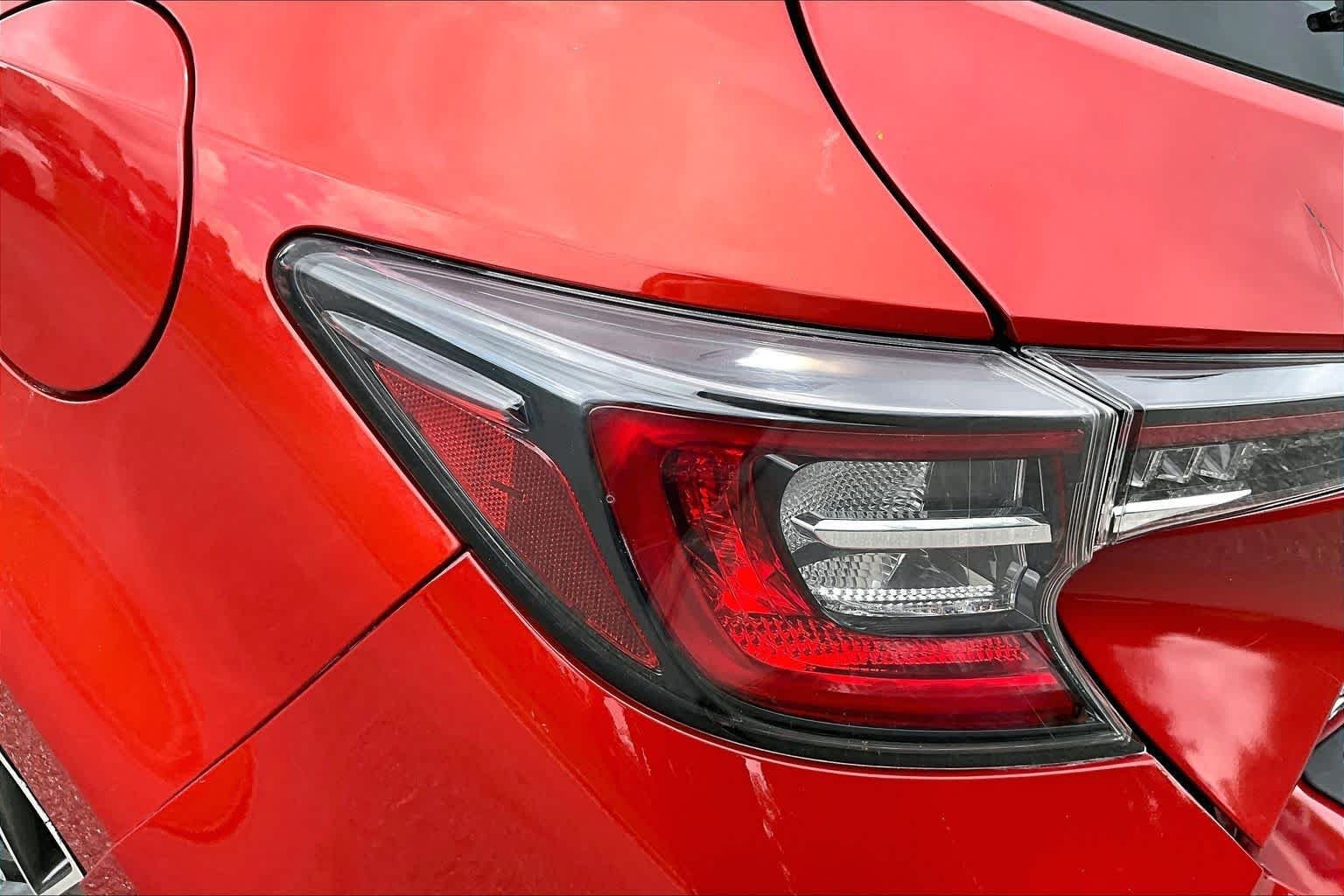 Used 2019 Smoked Paprika Metallic Toyota XSE image 28