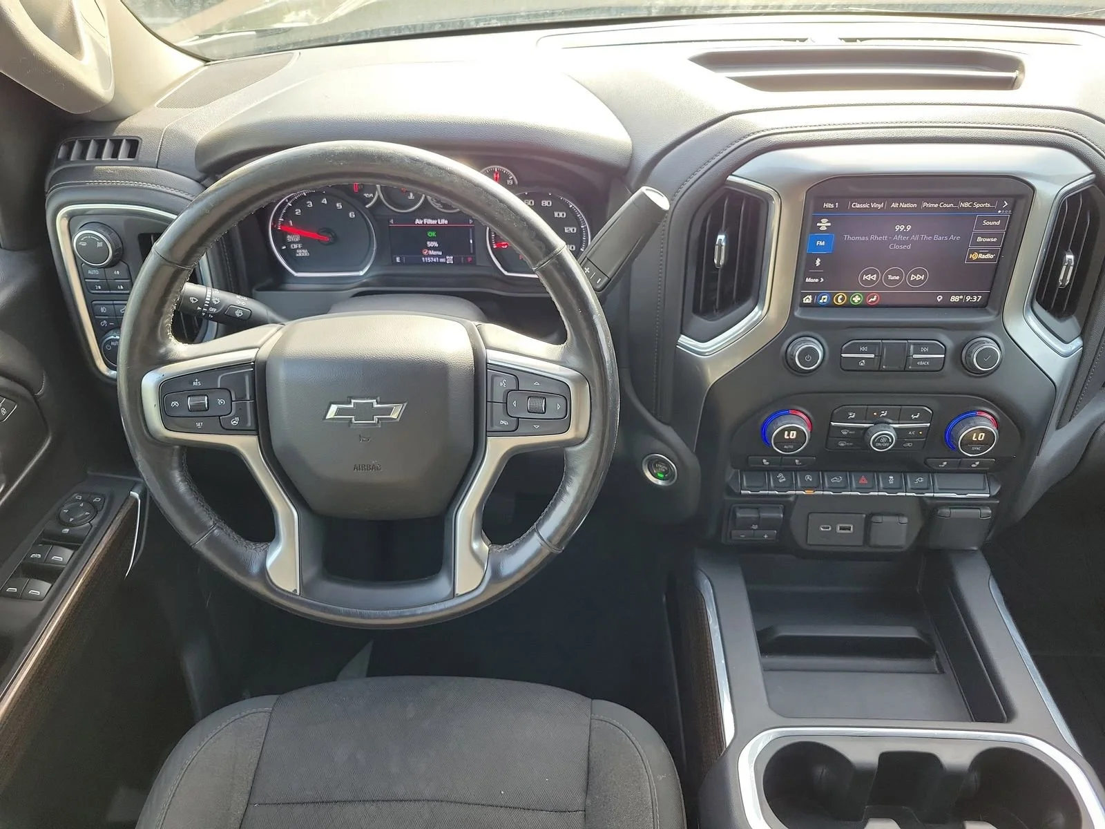 2019 Chevrolet Silverado 1500 RST - Photo 17