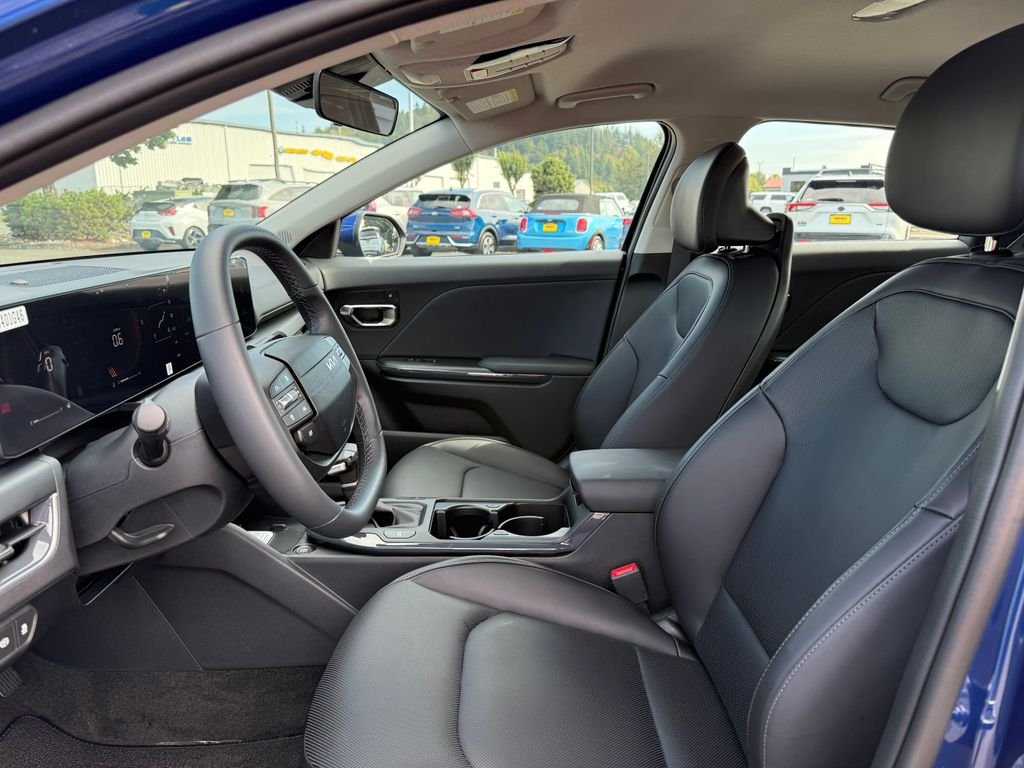 New 2026 Deep Sea Blue Kia EX image 15