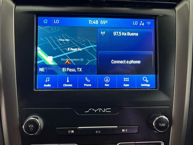 Used 2020 White Ford SE image 11