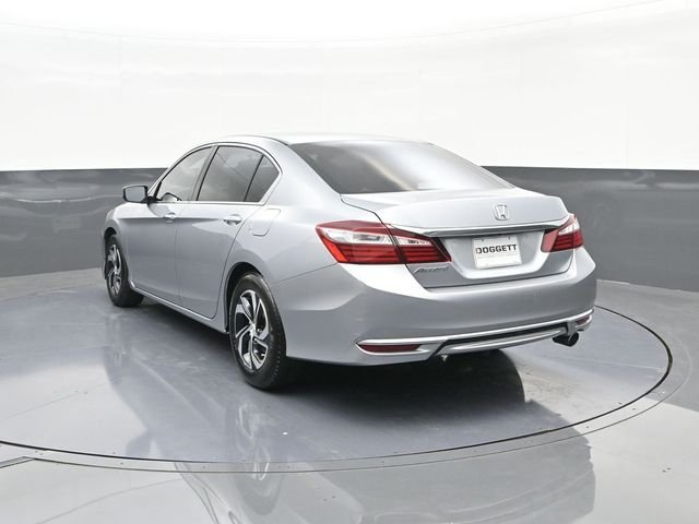 Used 2017 Lunar Silver Metallic Honda LX image 8