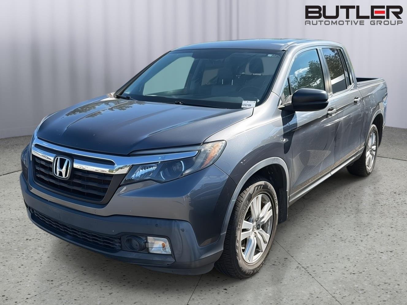 Used 2019 Modern Steel Metallic Honda RT image 1