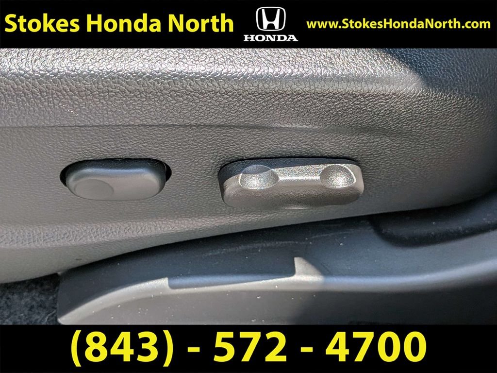 Used 2021 White Buick Preferred image 24
