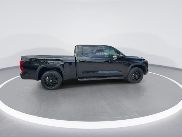 2026 Toyota Tundra Limited - Photo 9