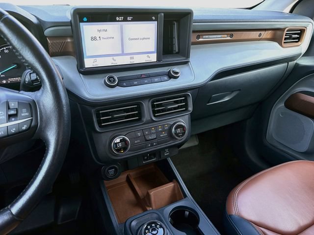 Used 2022 Blue Metallic Ford LARIAT image 25