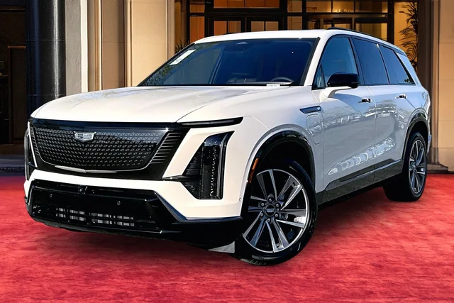 2027 Cadillac VISTIQ Sport